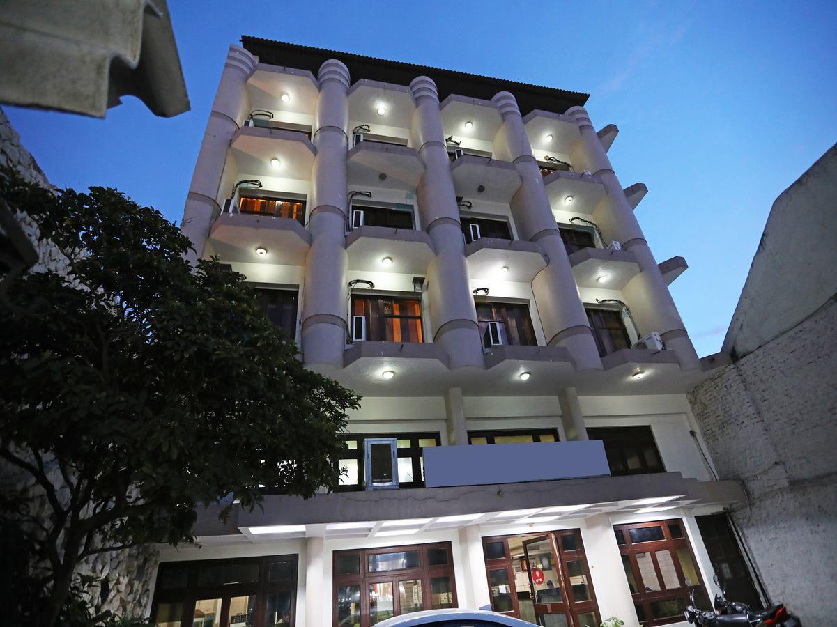 OYO 9713 Hotel Regency Ajmer Buitenkant foto