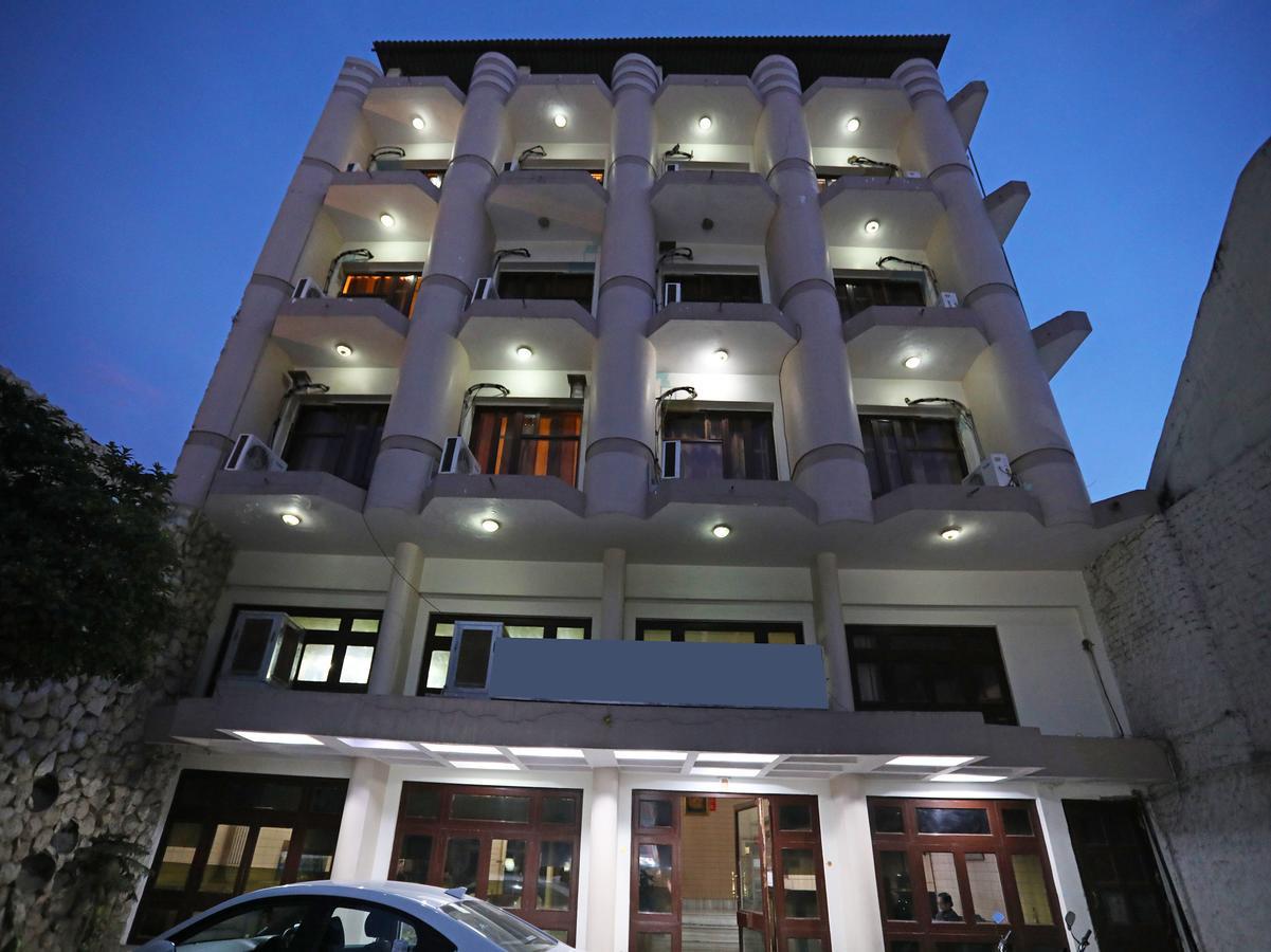 OYO 9713 Hotel Regency Ajmer Buitenkant foto