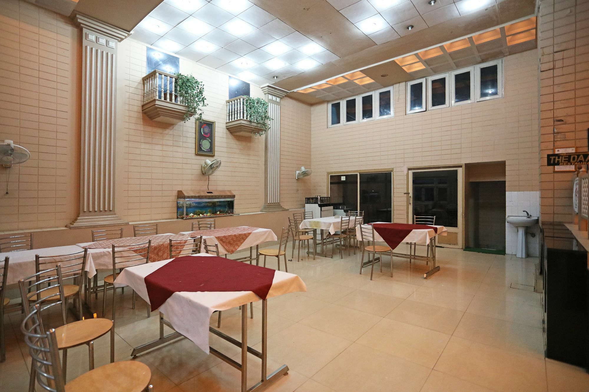 OYO 9713 Hotel Regency Ajmer Buitenkant foto